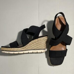 KELLY & KATIE SIZE 8